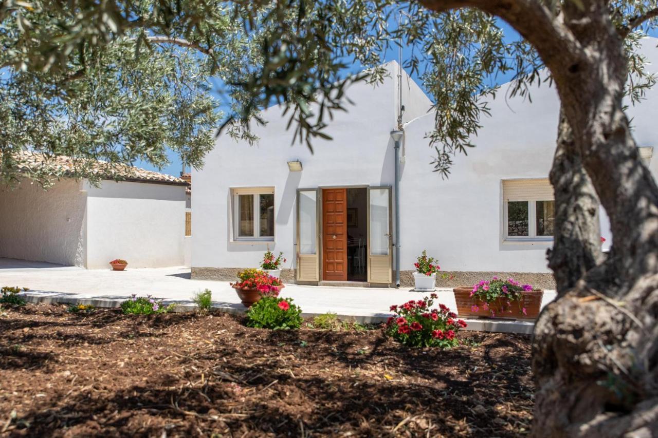 Casa Vacanza I Due Ulivi モーディカ エクステリア 写真